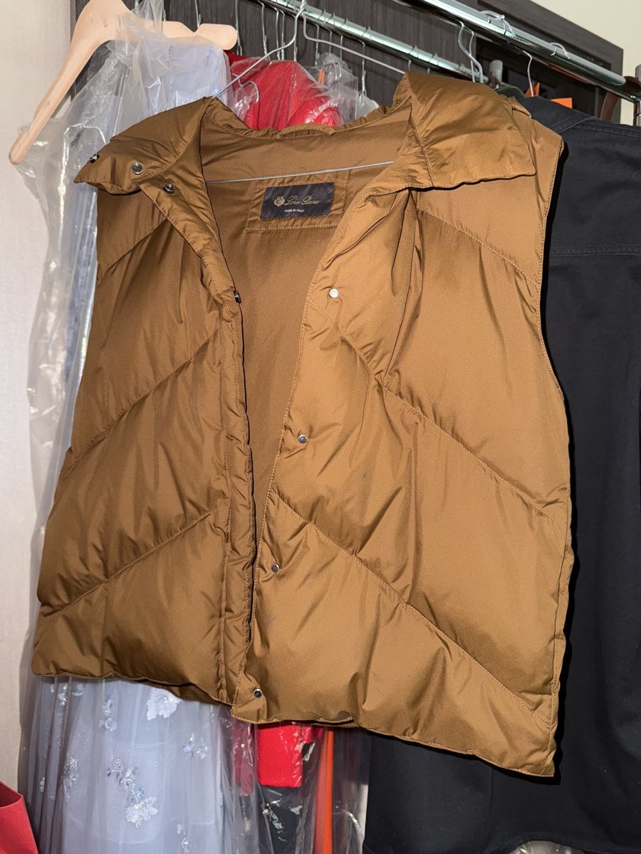 Giacche: Unisex  Brown Down Vest – Nuovo (secondo la descrizione) da Genève venduto da val_rp9x