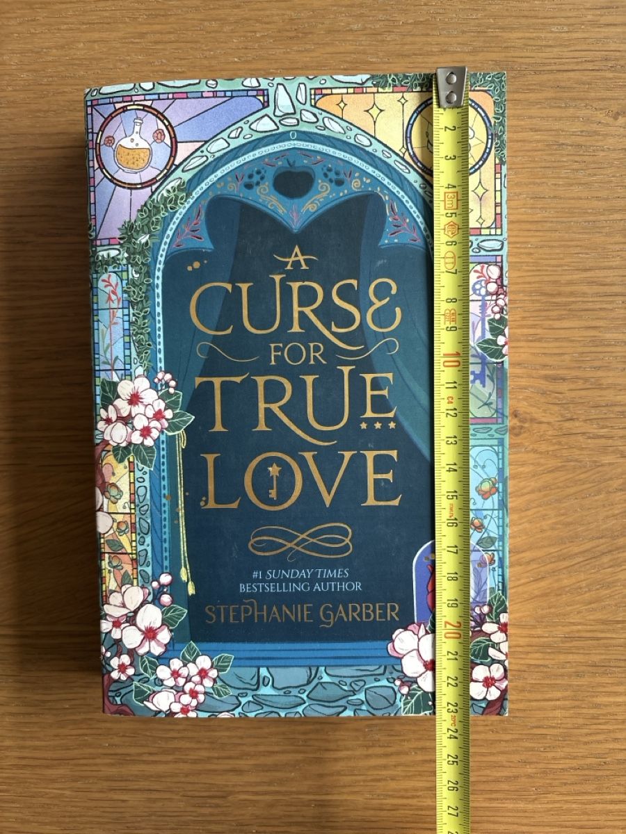 Libri: Stephanie Garber - A curse for true love ENGLISCH – Usato da Basel venduto da mon_7pfq 6
