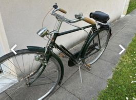 Vélo anglais ancien Raleigh