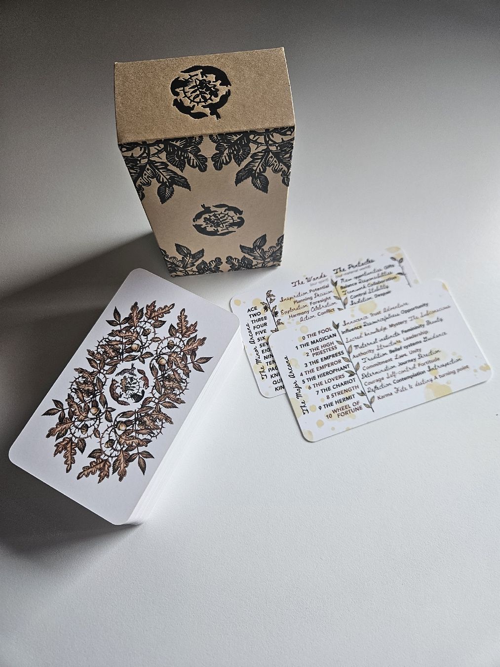 Libri: Oak, Ash & Thorn Tarot – Nuovo (secondo la descrizione) da Nuglar venduto da mjc_cw9f