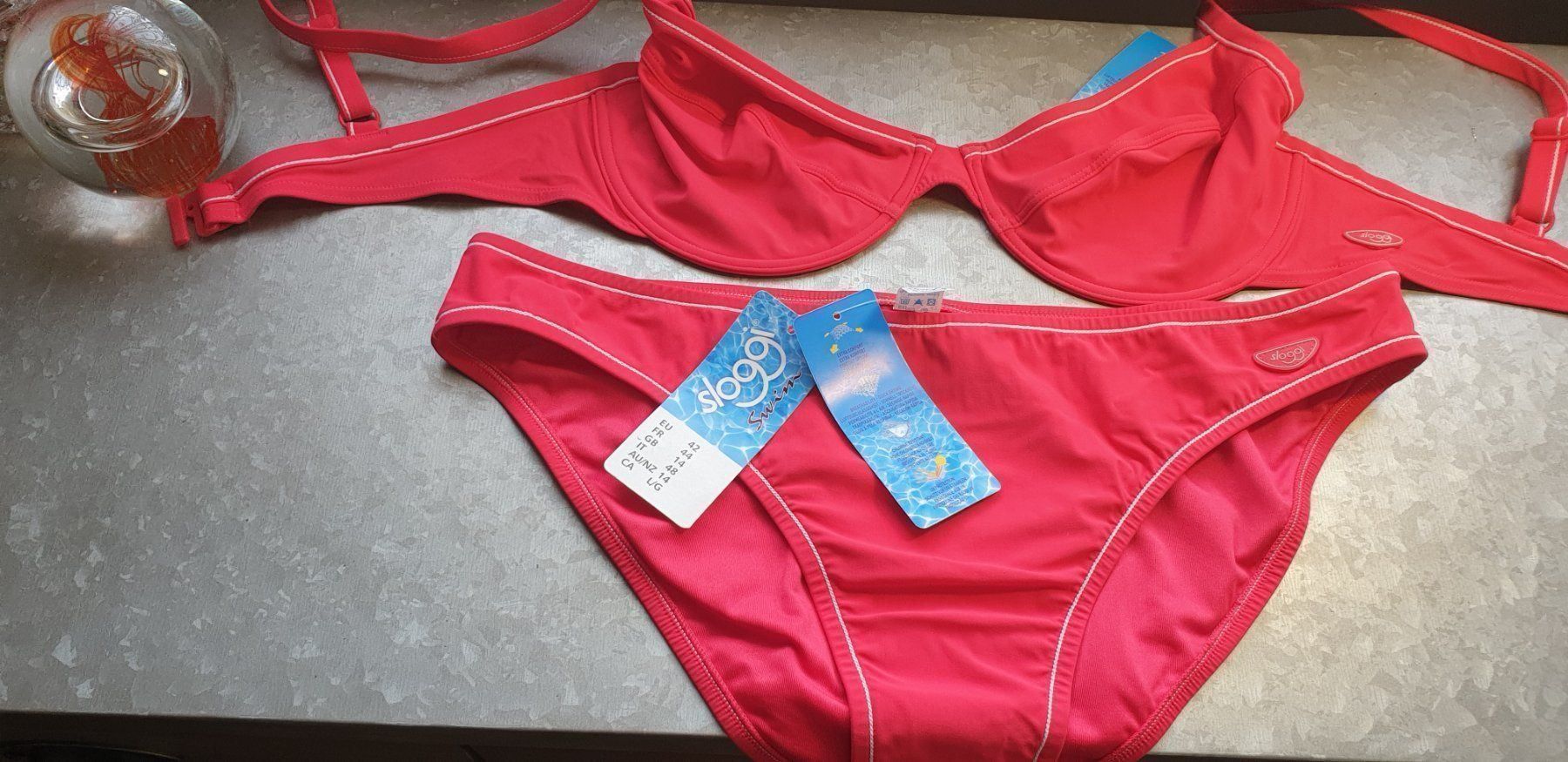 Sloggi Costumi da bagno & Bikini: Bikini SLOGGY – Nuovo e nell'imballaggio originale da SAXON venduto da Mariposita1428