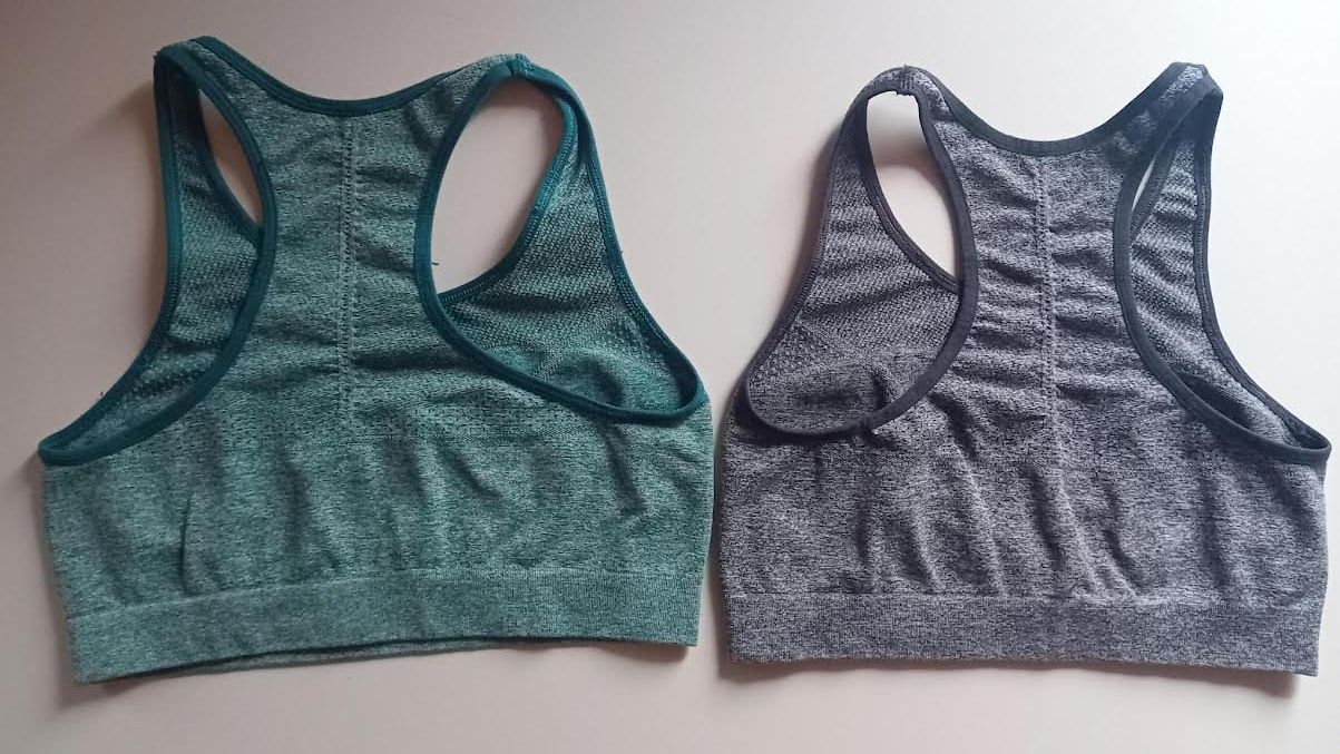 Top: Sport Top's S/M 2er Set – Usato da Salez venduto da Robe12 2