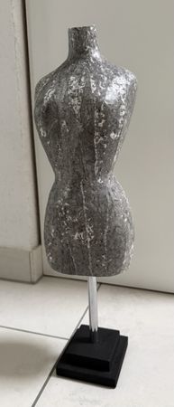 Dekorative Büste, Skulptur auf Sockel, Kunstobjekt