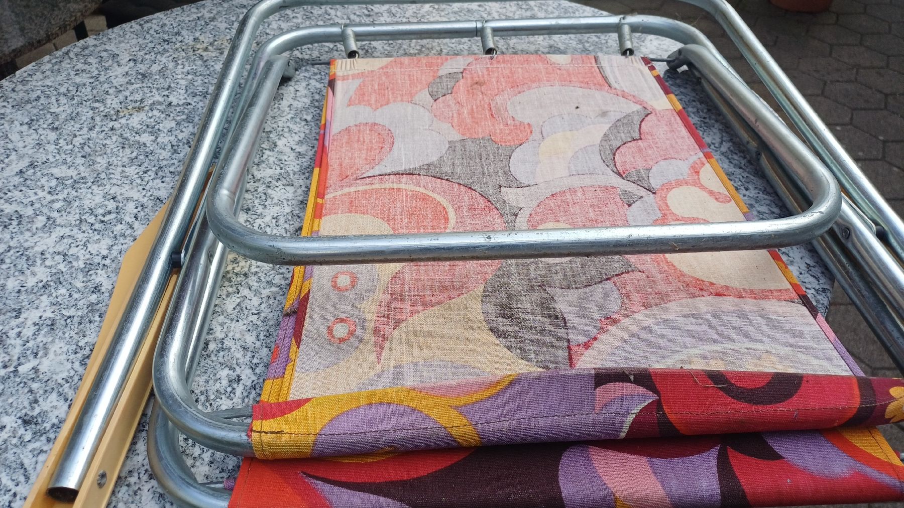 Chaises: Camping Stuhl 70er Jahre  – D'occasion à Flawil par Naphtali 5