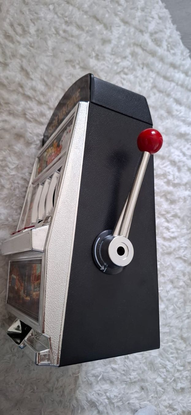 Slot Machine: Geld-Spielautomat Einarmiger Bandit Spardose – Nuovo (secondo la descrizione) da Basel venduto da Dawid1713 3