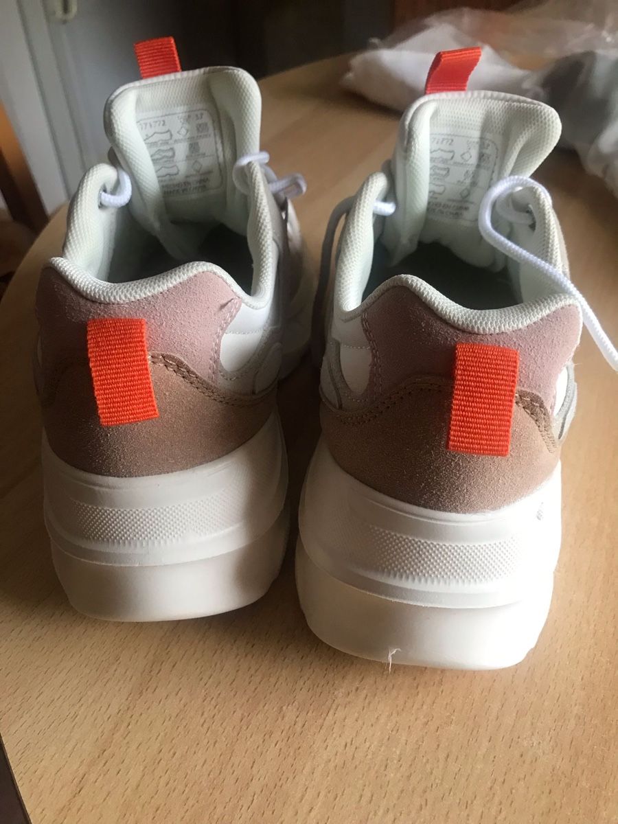 Scarpe da donna: Turnschuhe – Nuovo (secondo la descrizione) da Volketswil venduto da ben_9s6x 1