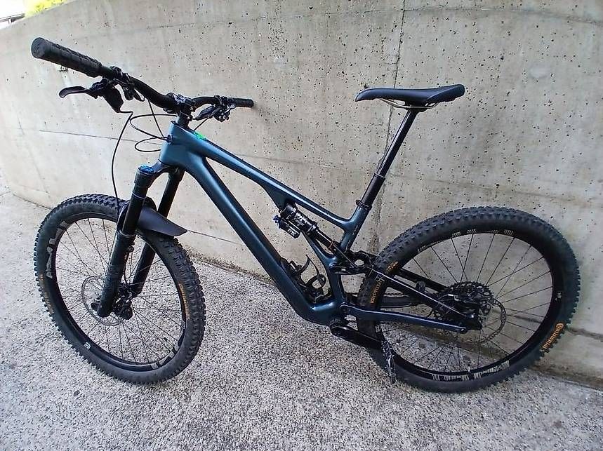 Specialized Velos: Mountainbike Specialized Stumpjumper Evo Expert – Gebraucht aus Zürich von jd8_vl5n 1