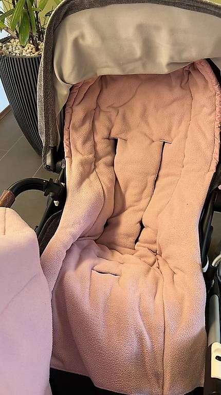 Sacchi a pelo: Bugaboo Fusssack Herbst/Winter rosa – Usato da Hergiswil NW venduto da Gerrywell01 1