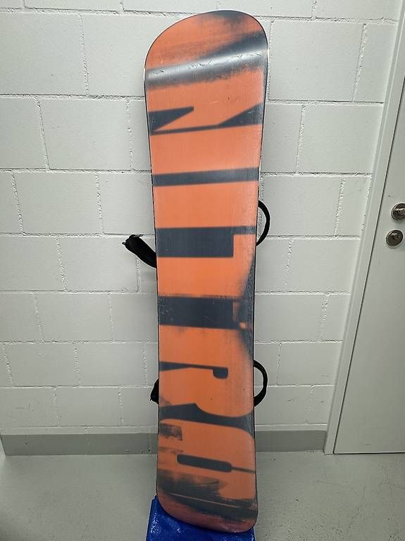 Board: Snowboard mit Bindung (wide) – Usato da Zürich venduto da der_kay 1