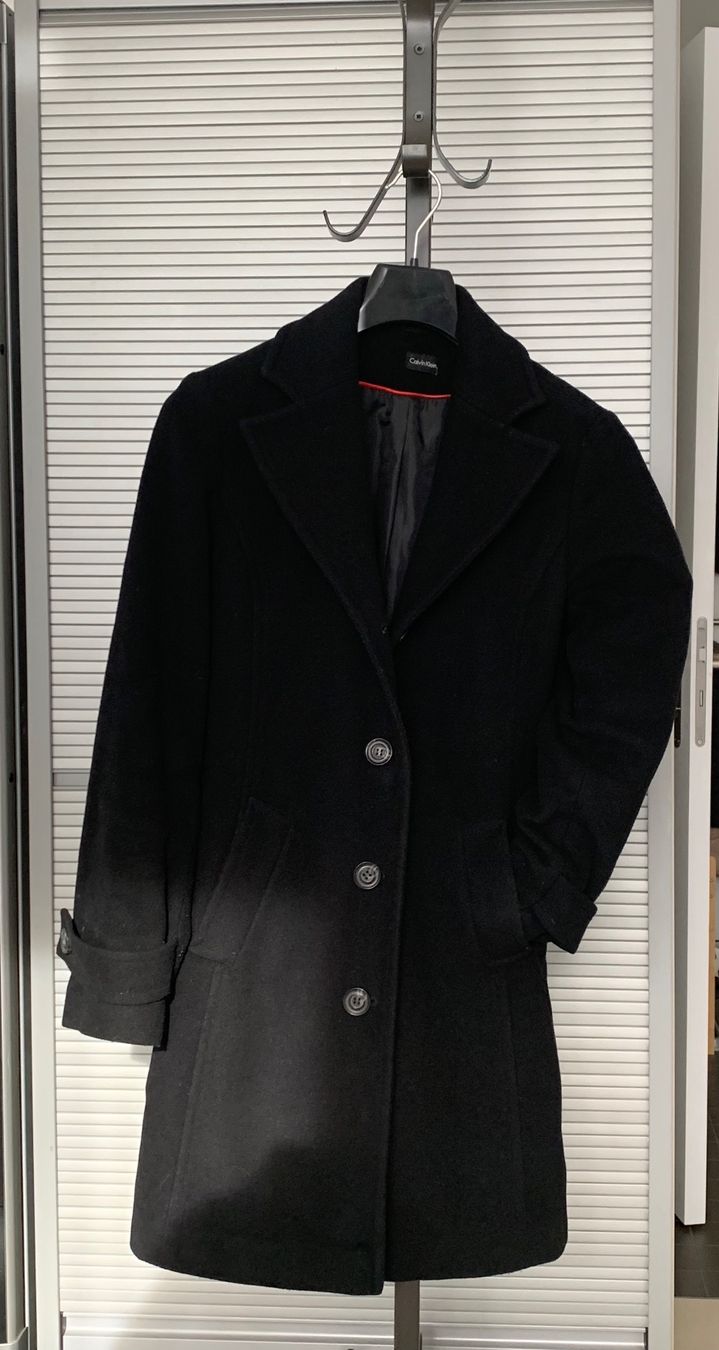 Cappotti: Calvin Klein Wintermantel Gr. M – Usato da Uster venduto da snickers3 2
