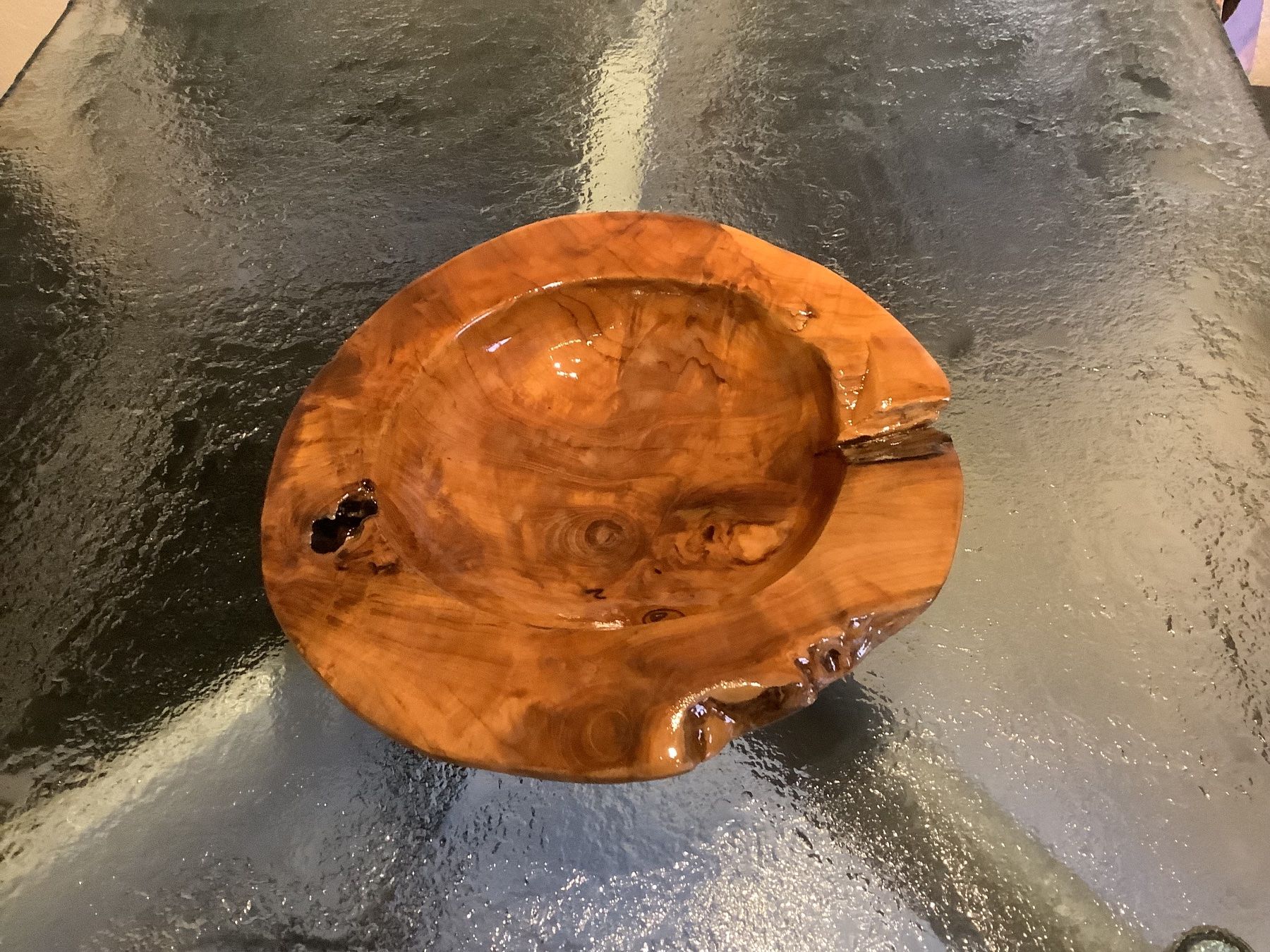 Articles en bois: holzschale lackiert – D'occasion à Kerzers par MarianneRamseier 1