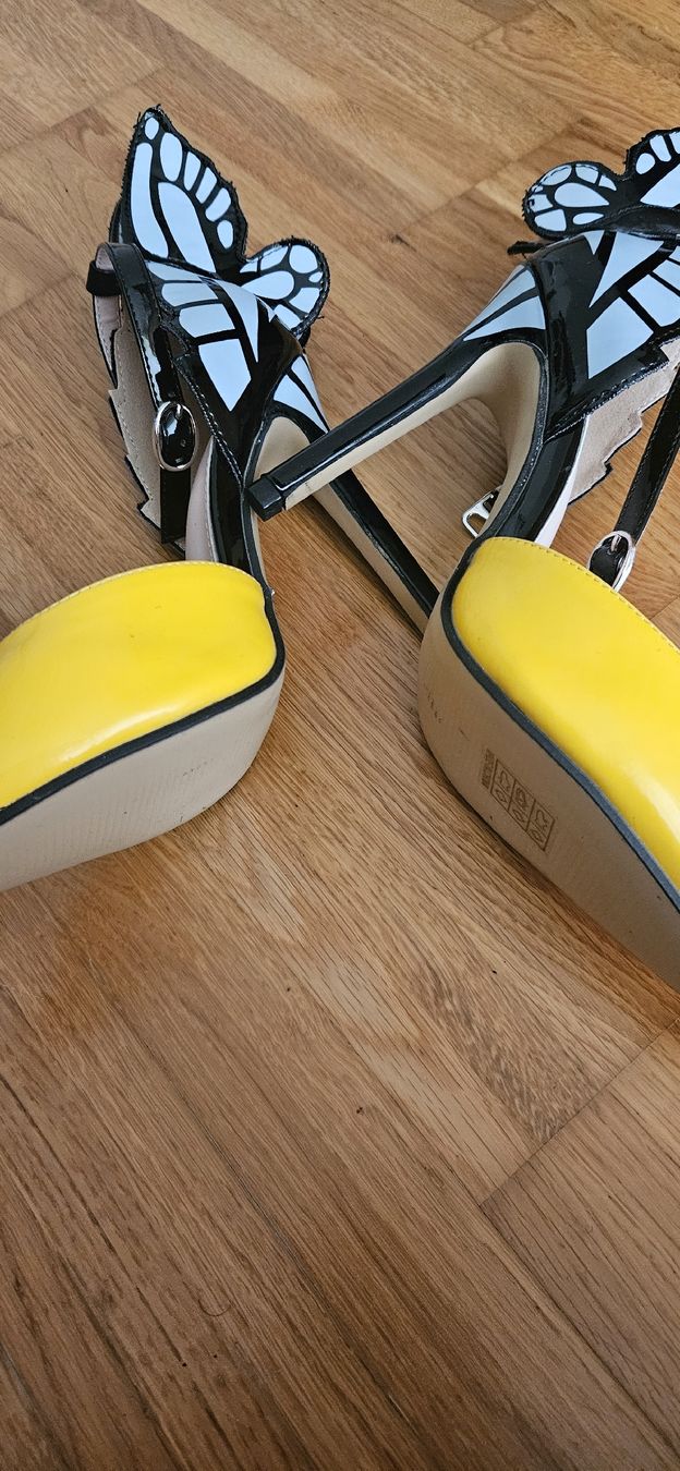 Damenschuhe: Highheels mit Schmetterling – Neu (gemäss Beschreibung) aus Münchwilen TG von vit_l88t 1