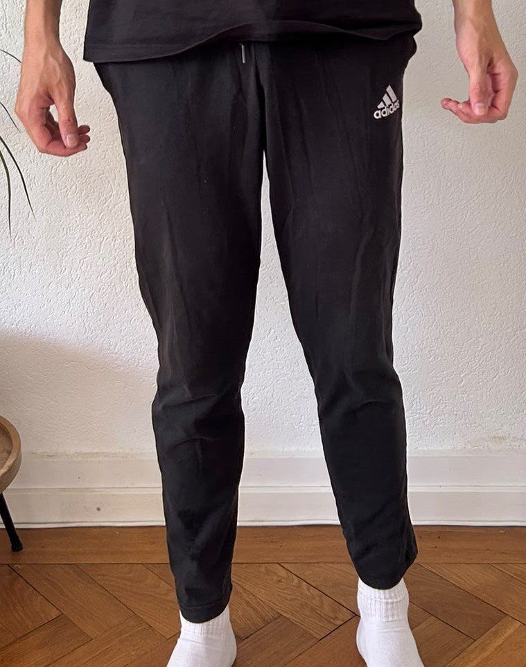 Adidas Hosen: Adidas Trainerhose – Gebraucht aus Zürich von thibvd 1