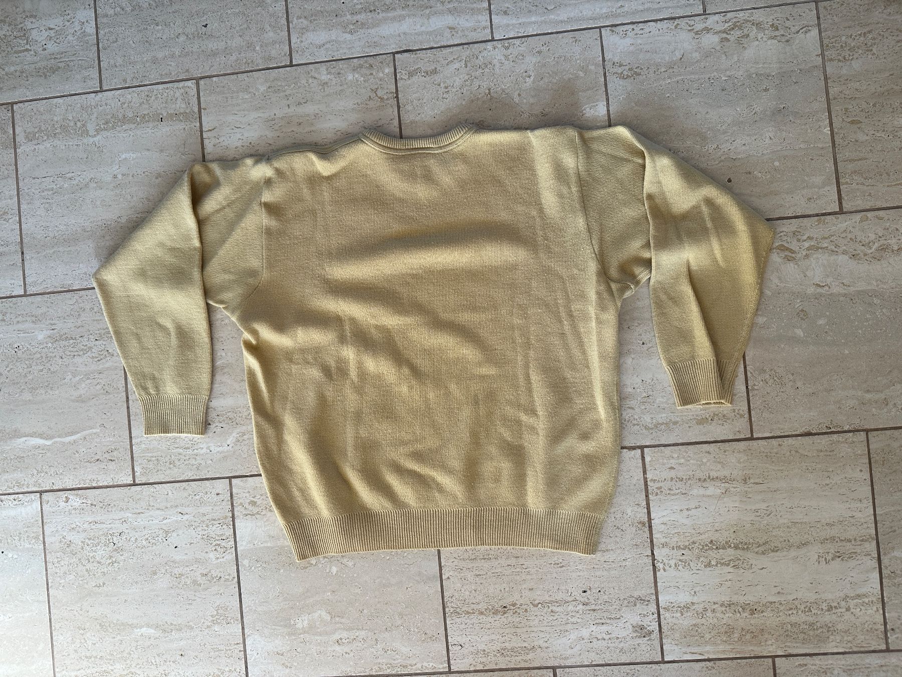 Lacoste Maglioni & Felpe: Vintage Lacoste Pullover gelb Grösse 4/M – Usato da Zürich venduto da tim_bhk7 3