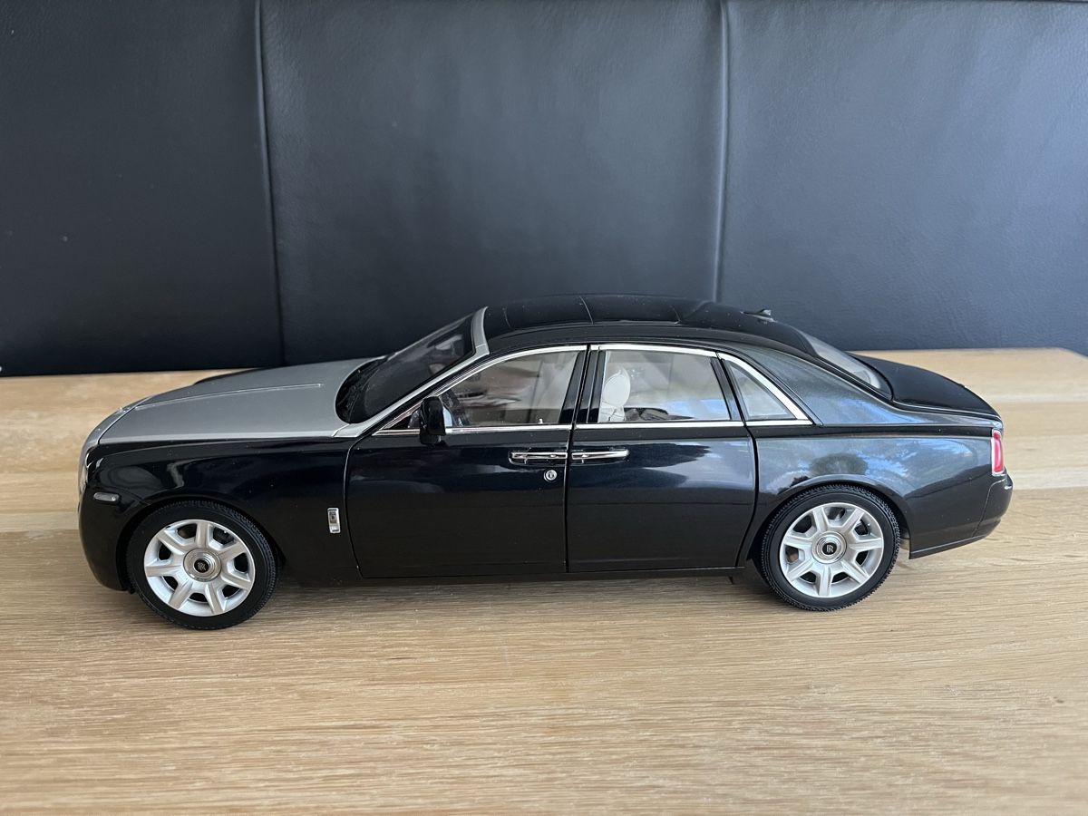 Kyosho Voitures modèles: Rolls-Royce Ghost 1/18 Kyosho – D'occasion à Léchelles par Mlinspiration 1