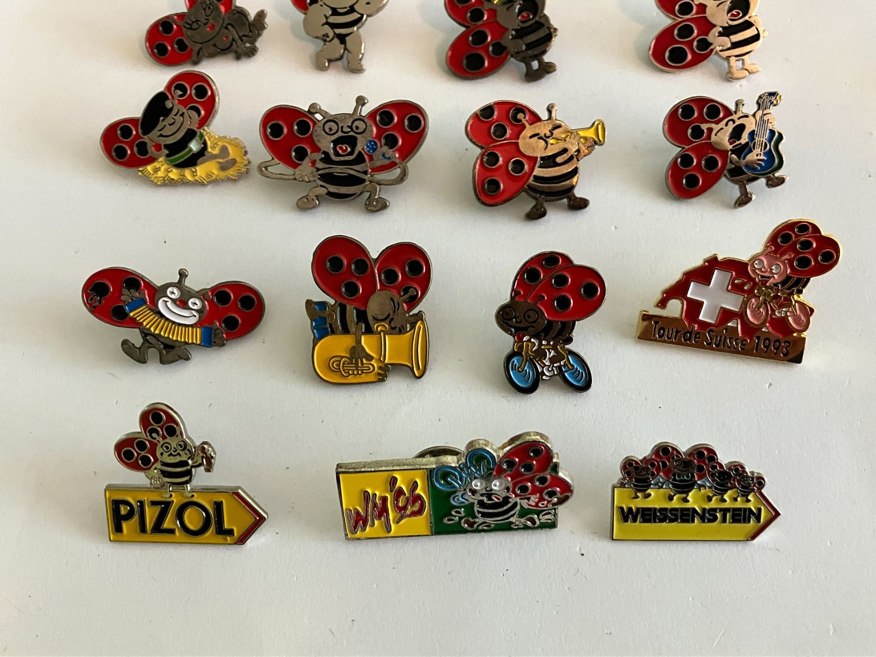 Placchette & Badge: 27 Pin Blick Glückskäfer – Usato da Basel venduto da djwwpp 2