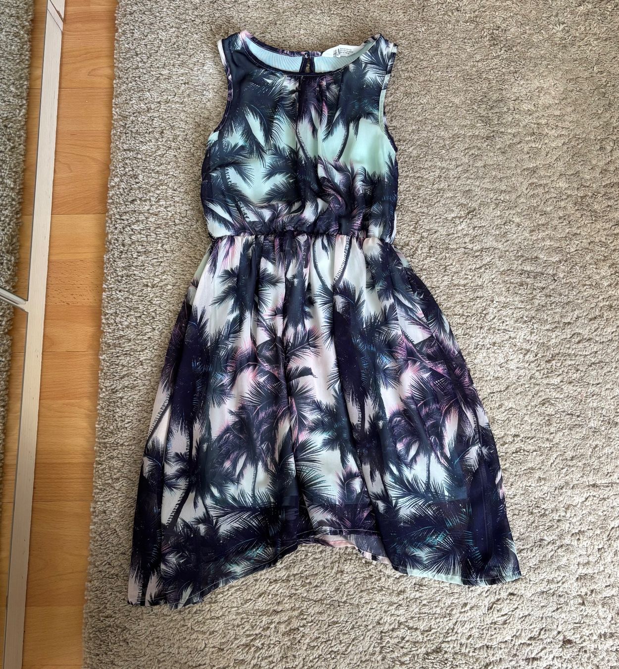 H&M Vestiti & Gonne: H&M Mädchen Kleid Grösse 146 – Usato da Winterthur venduto da Bilure