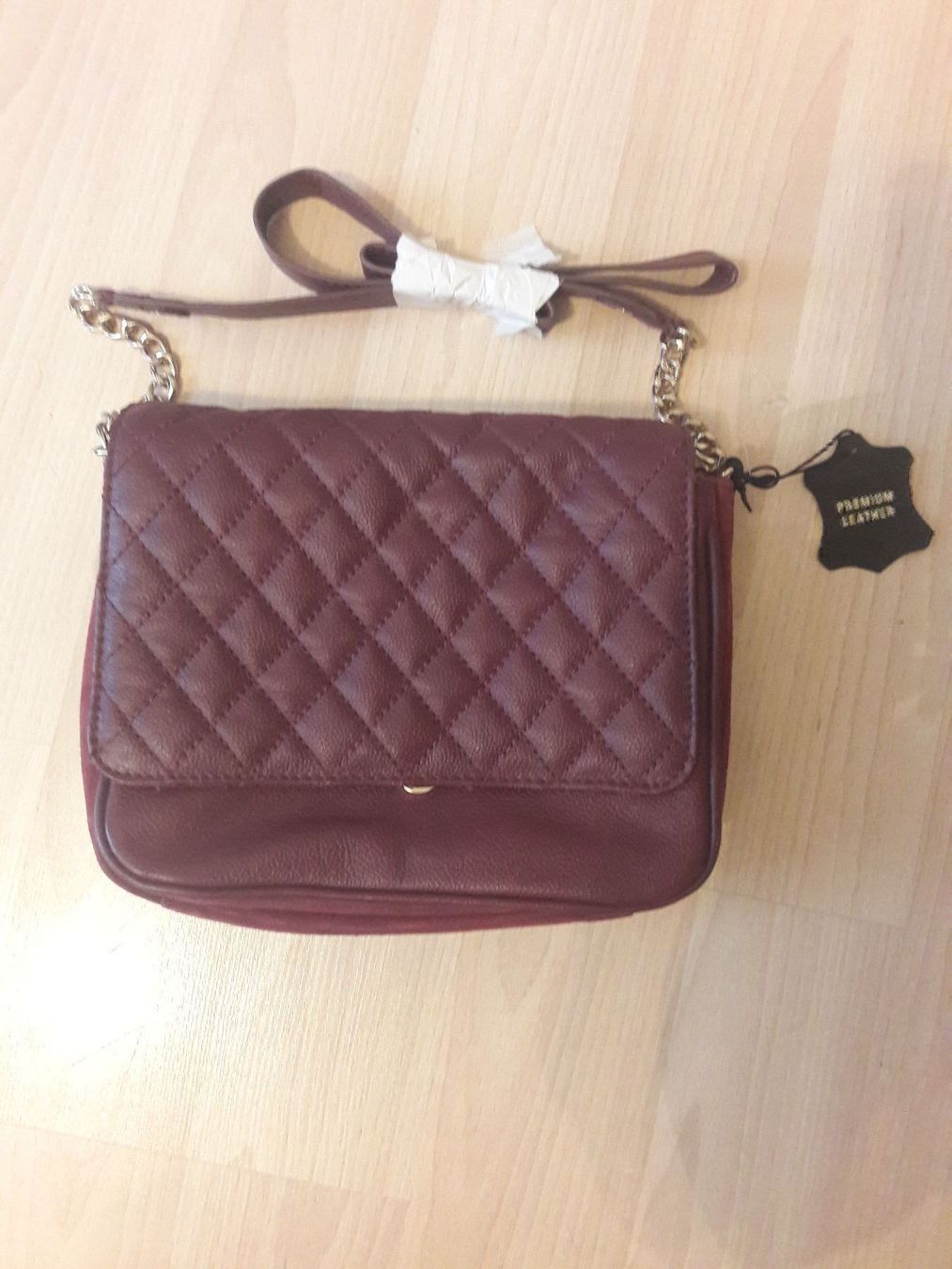 Borse da donna: Damen Echtledertasche – Nuovo e nell'imballaggio originale da Zürich venduto da Fashionista00 1