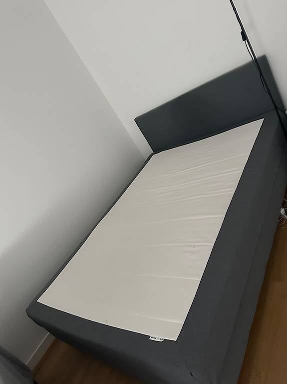 Lits: IKEA SÄBÖVIK Bett  – D'occasion à Zürich par fre_zft8