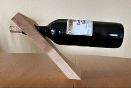 Weinflaschen-Halter (ohne Wein)