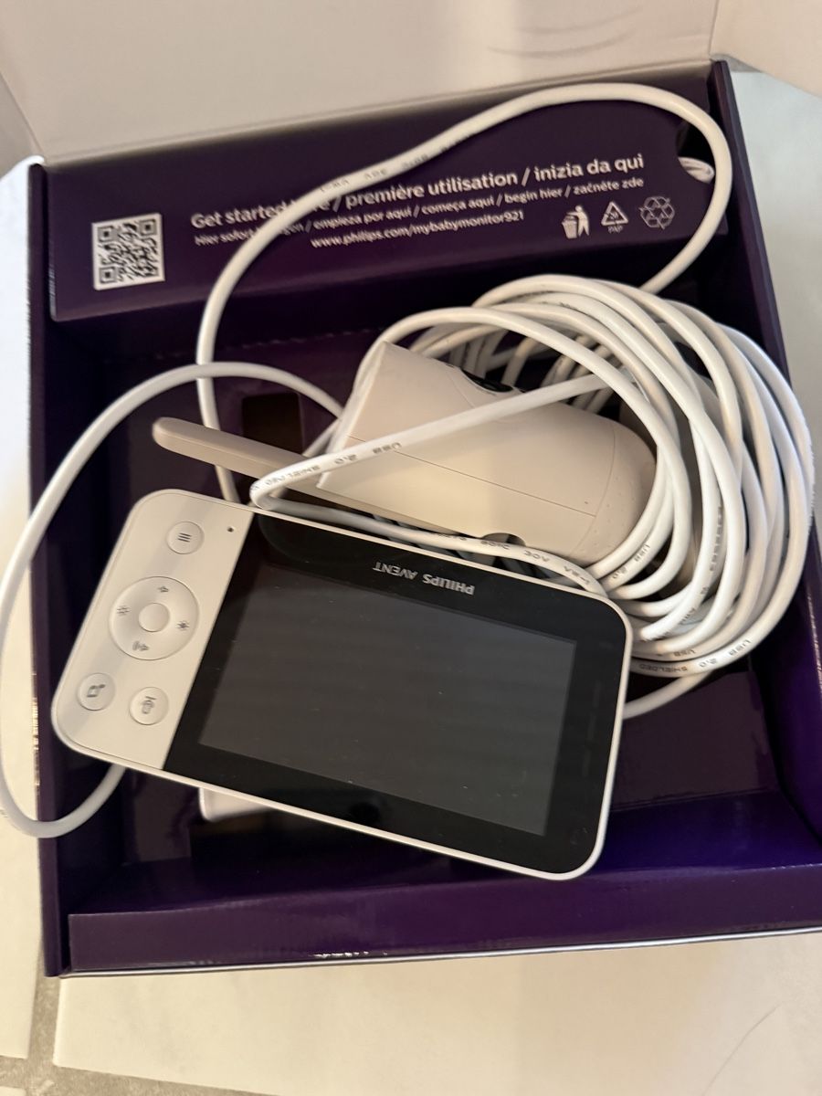 Philips Babyphones: Philips Avent Video Connected Babyphone – Gebraucht aus Horgen von AA.AW55 1