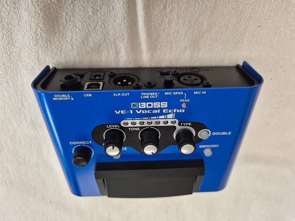 Strumenti musicali: BOSS VE-1 Vocal Echo – Usato da Court venduto da famille_schaer 1