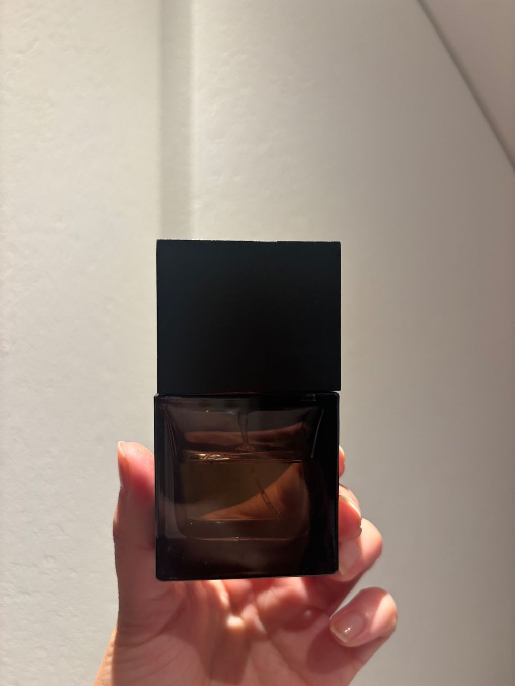 Profumi & Eau de Toilette: Carner Rose and Dragon 2/3 Full – Usato da Herrliberg venduto da tylerdurden 1