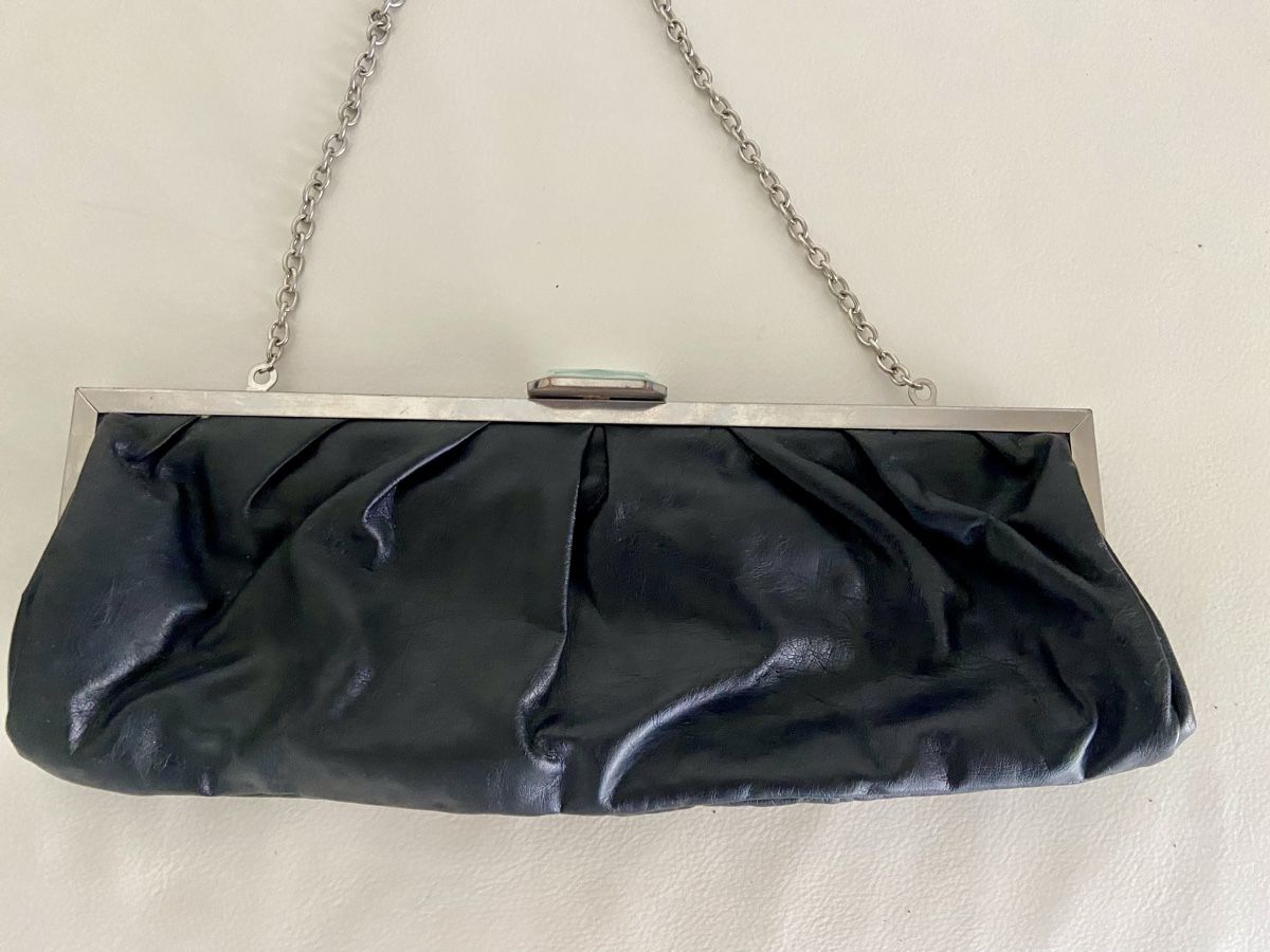Taschen für Damen: Clutch Tasche Umhängetasche – Gebraucht aus Horgen von smlecnik78