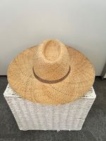 Sonnenhut / Hut 👒 Downtown River Island
