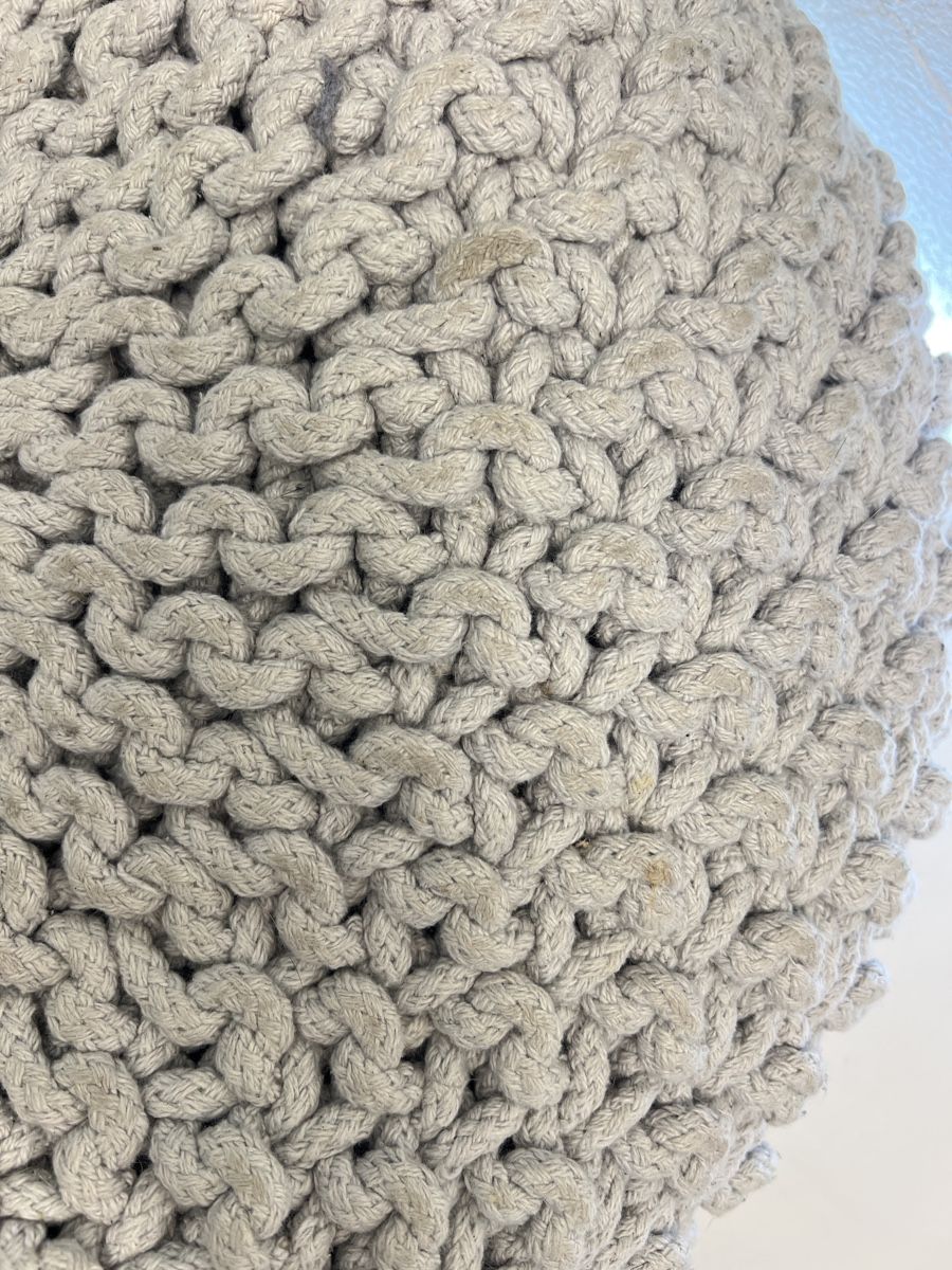 Micasa Sedie: Gestrickte Sitz-Kugel 🧶  – Usato da Rotkreuz venduto da Migu2012 4