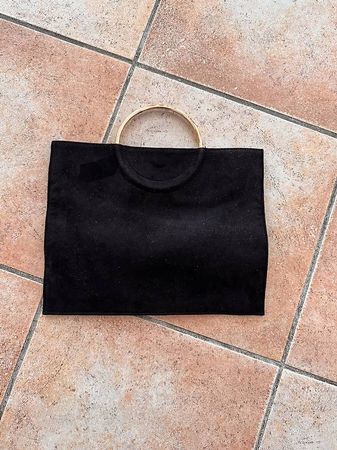 Shiseido Tokyo Tasche, Klatsch 