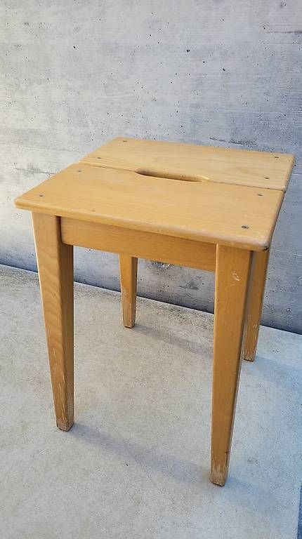 Sgabelli: Holzhocker massiv Vintage Hocker – Usato da Zofingen venduto da Loop_ReSale 6