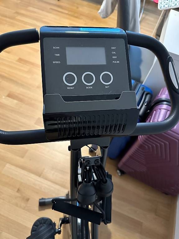 Hometrainer: Heimtrainer/ sportvelo  – Gebraucht aus Arbon von hyk_p56n 4