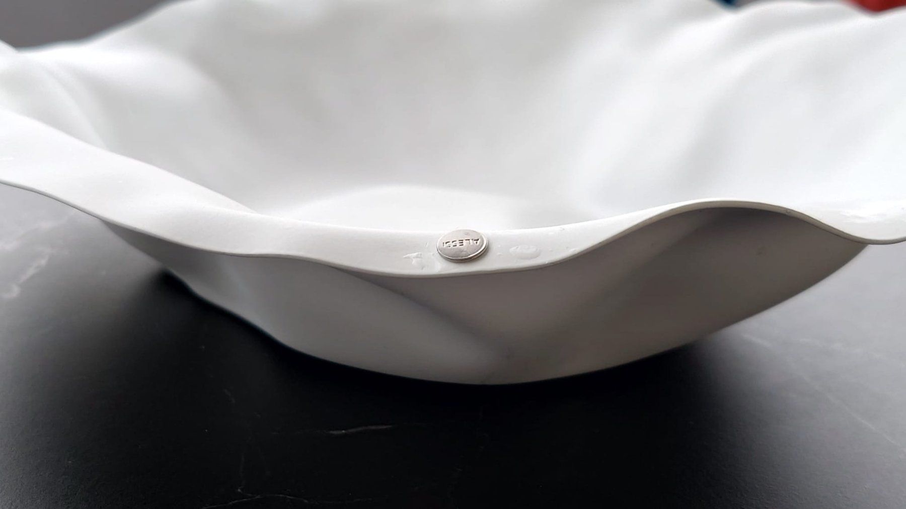 Alessi Piatti di portata: Alessi trifft auf Nestlé – Usato da Neuhausen venduto da MonoCeros 2