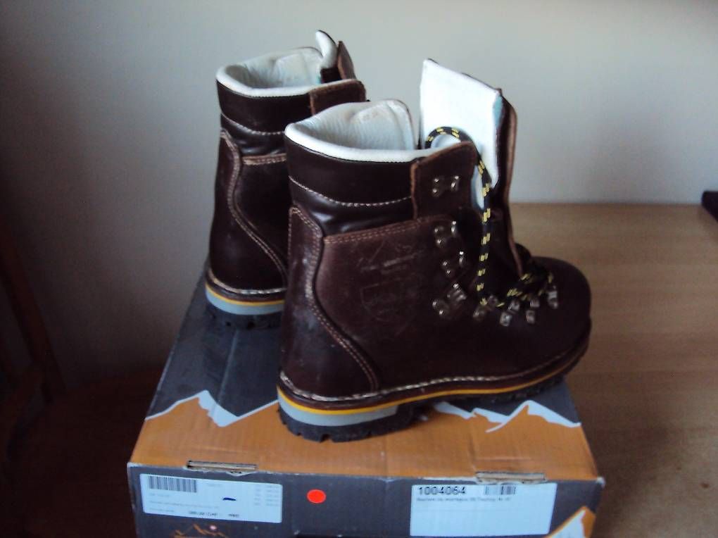 Scarpe da uomo: Bottes de randonnée Rimesberg 42 – Nuovo e nell'imballaggio originale da Granges-Marnand venduto da nito56 1