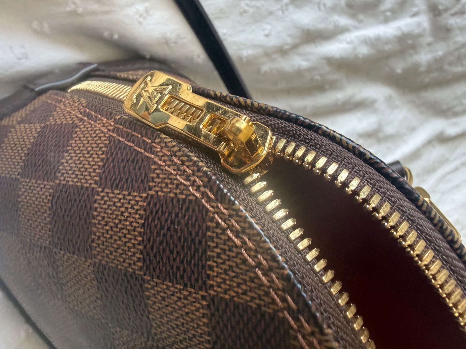 Louis Vuitton Sacs femmes: Sac alma – D'occasion à Payerne par kni_w6xk 2