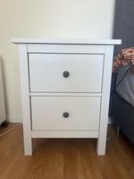HEMNES Nachtschränkchen
