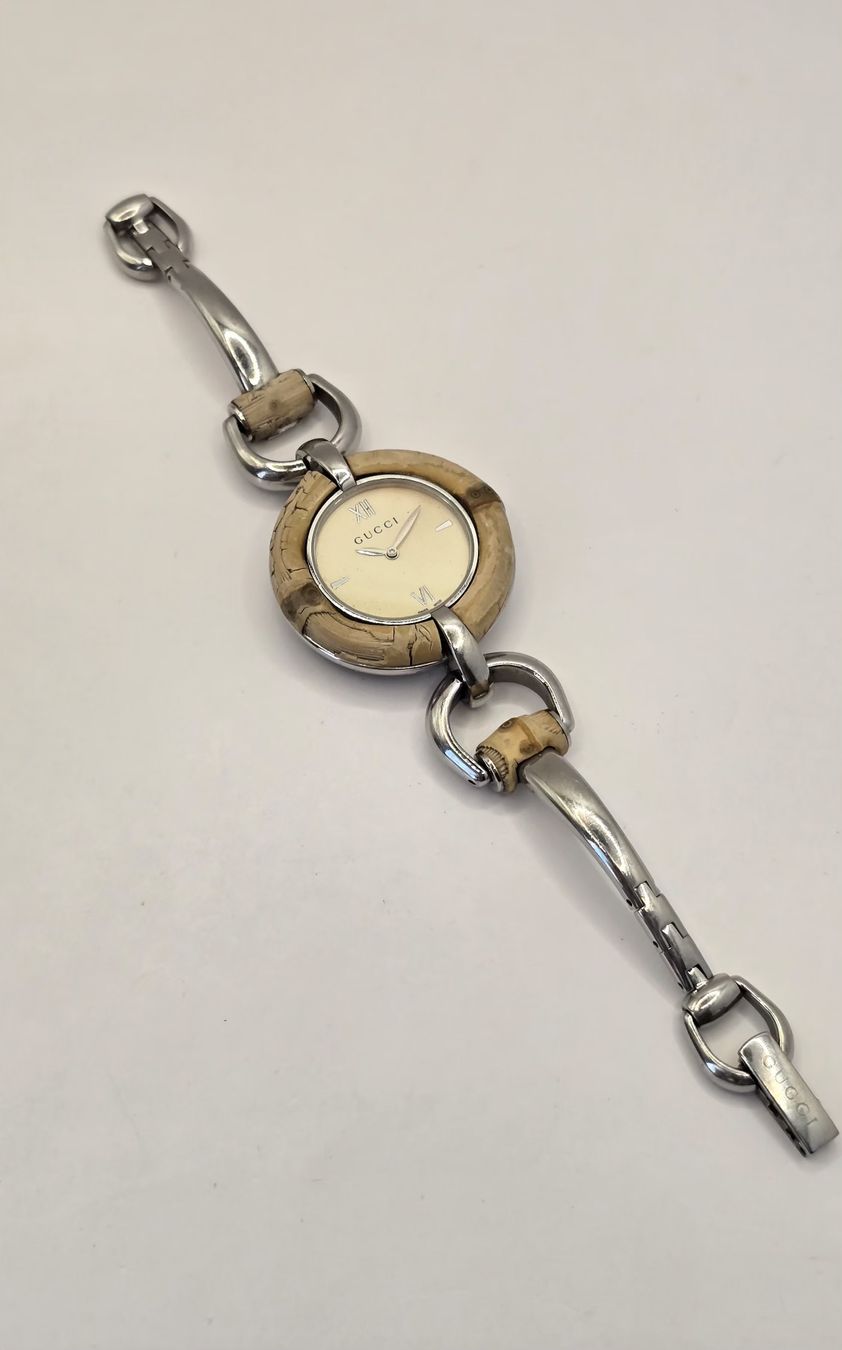 Gucci Uhren: Gucci Bamboo Quartz 35,8mm – Gebraucht aus Minusio von AGSuhren 8