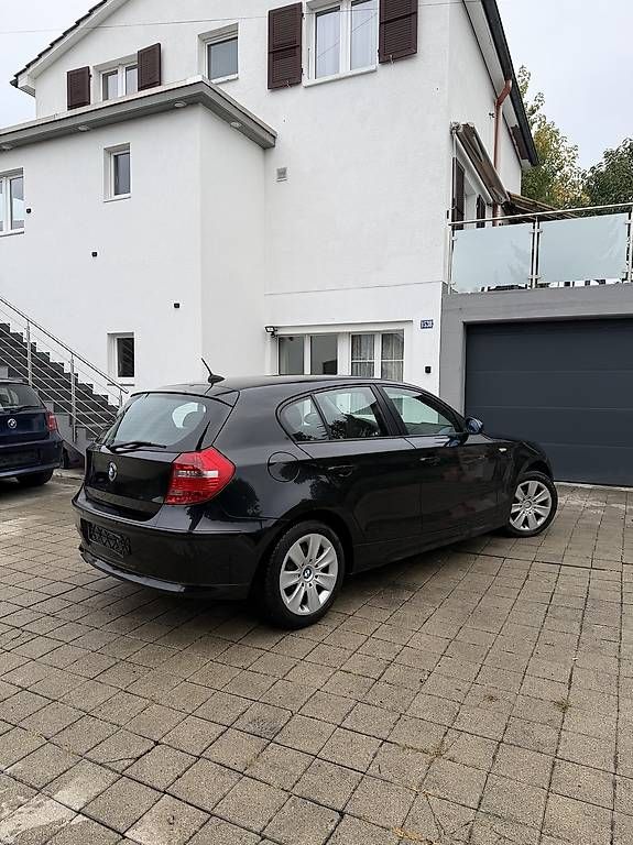 Autos: Bmw 116i zum aufbereiten oder export – Défectueux à Reinach AG par Tt32056 1