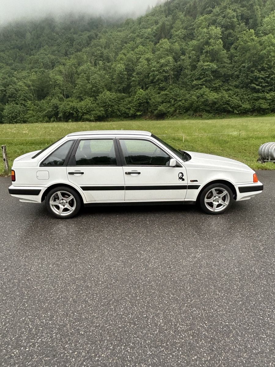 Volvo Autos: Volvo 440 2.0 – Gebraucht aus Frutigen von fab_y862 3