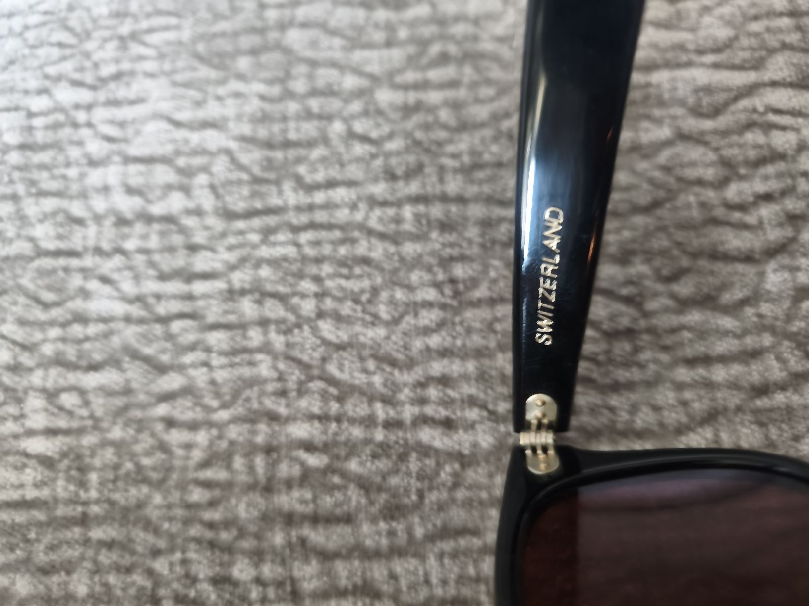 Brillen & Gläser: Sonnenbrille – Gebraucht aus Tagelswangen von son_z88g 2