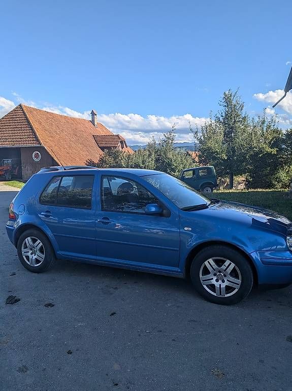 VW Automobili: VW Golf 4 – Usato da Niederhünigen venduto da pas_r9rd 1