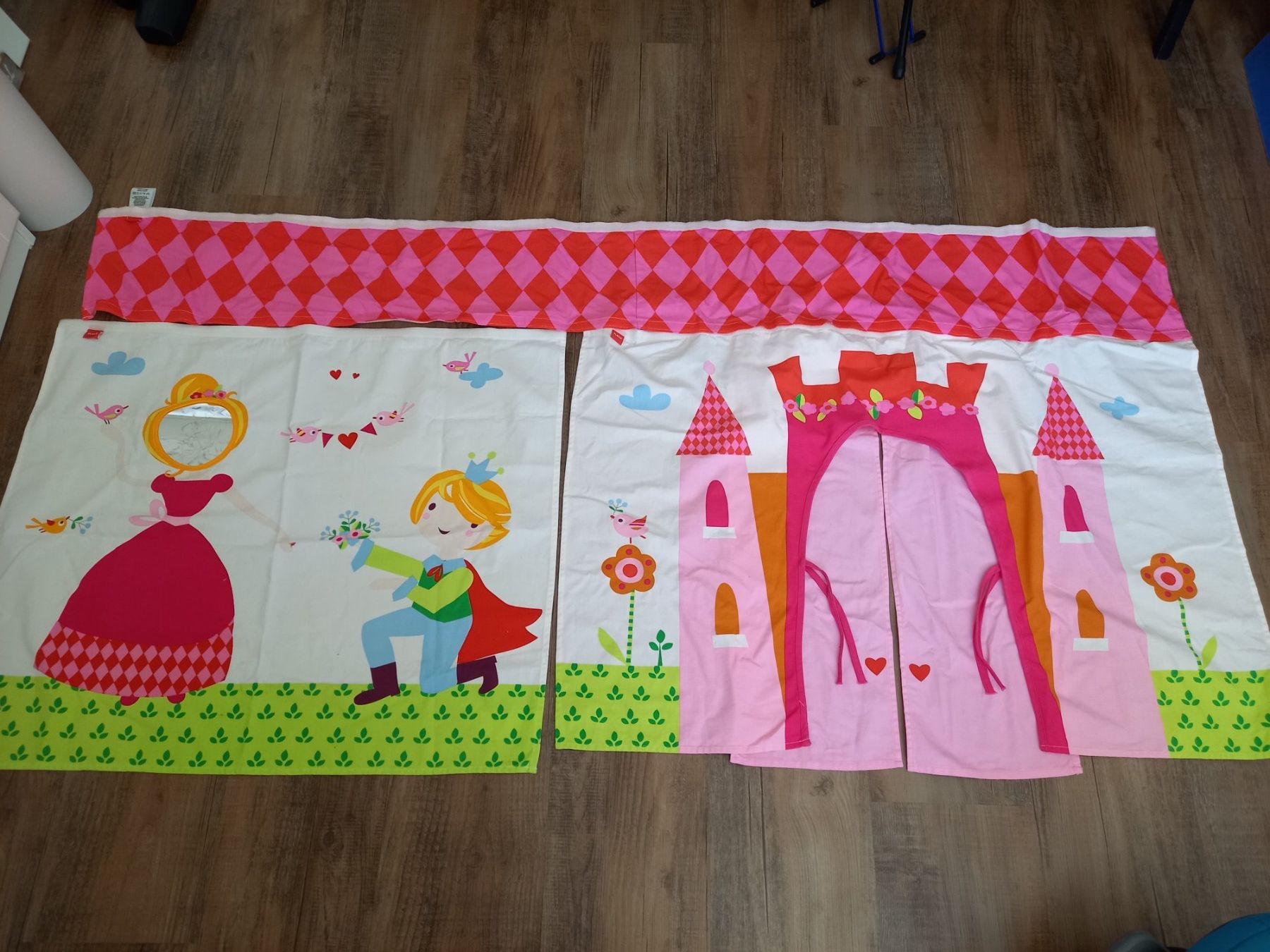 Flexa Alri letti & mobili per bambini: Flexa Vorhang Prinzessin Top Zustand! – Usato da Rheinfelden venduto da Plumeria1