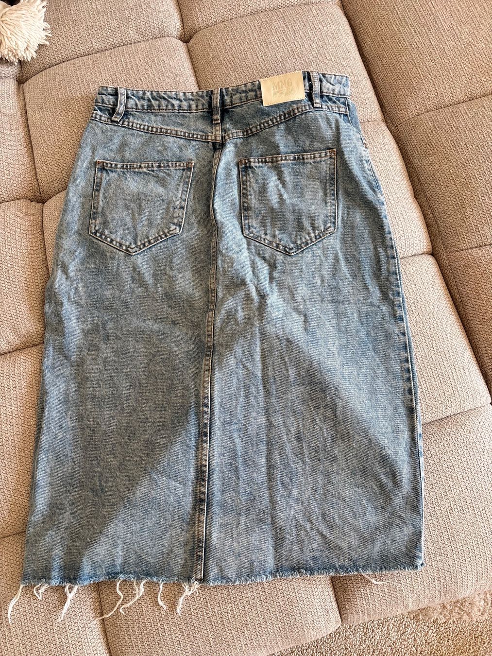 Jupes: Longue jupe en jeans taille M – D'occasion à Bulle par lfr_gfx8 1