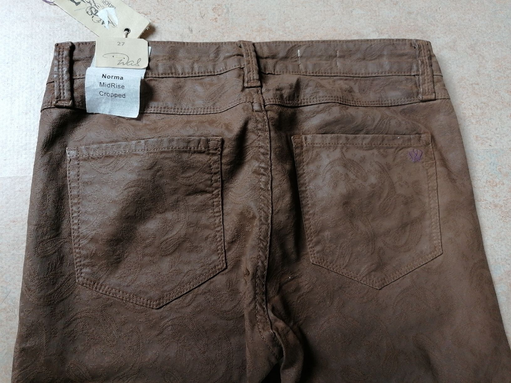 Pantaloni: Was Hose Norma Cropped, Grösse 27, Neu – Nuovo (secondo la descrizione) da Klingnau venduto da vollmond36 3