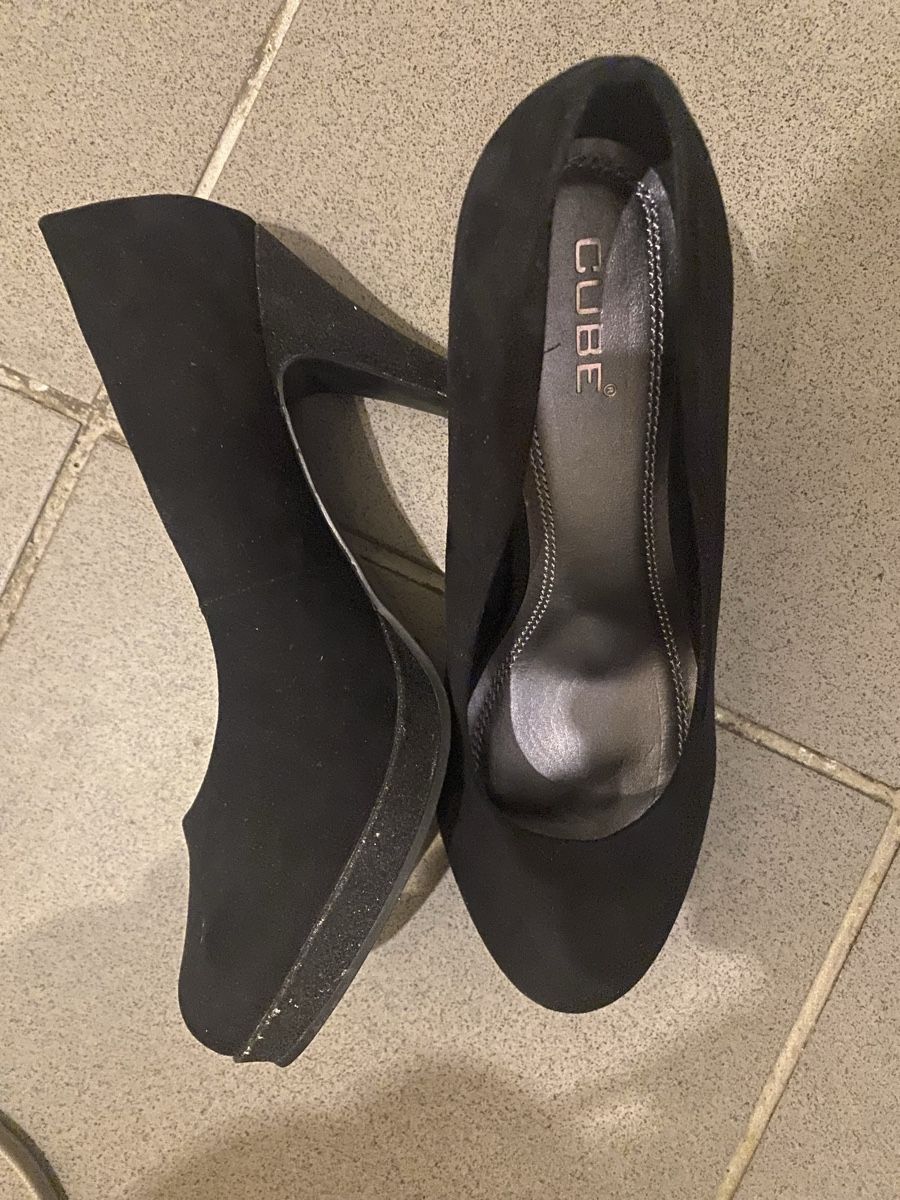 Damenschuhe: Pumps schwarz – Gebraucht aus Luzern von oli_6x2r 2