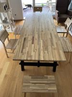Tisch mit 3 Stühlen und 3 Hocker, Massivholz