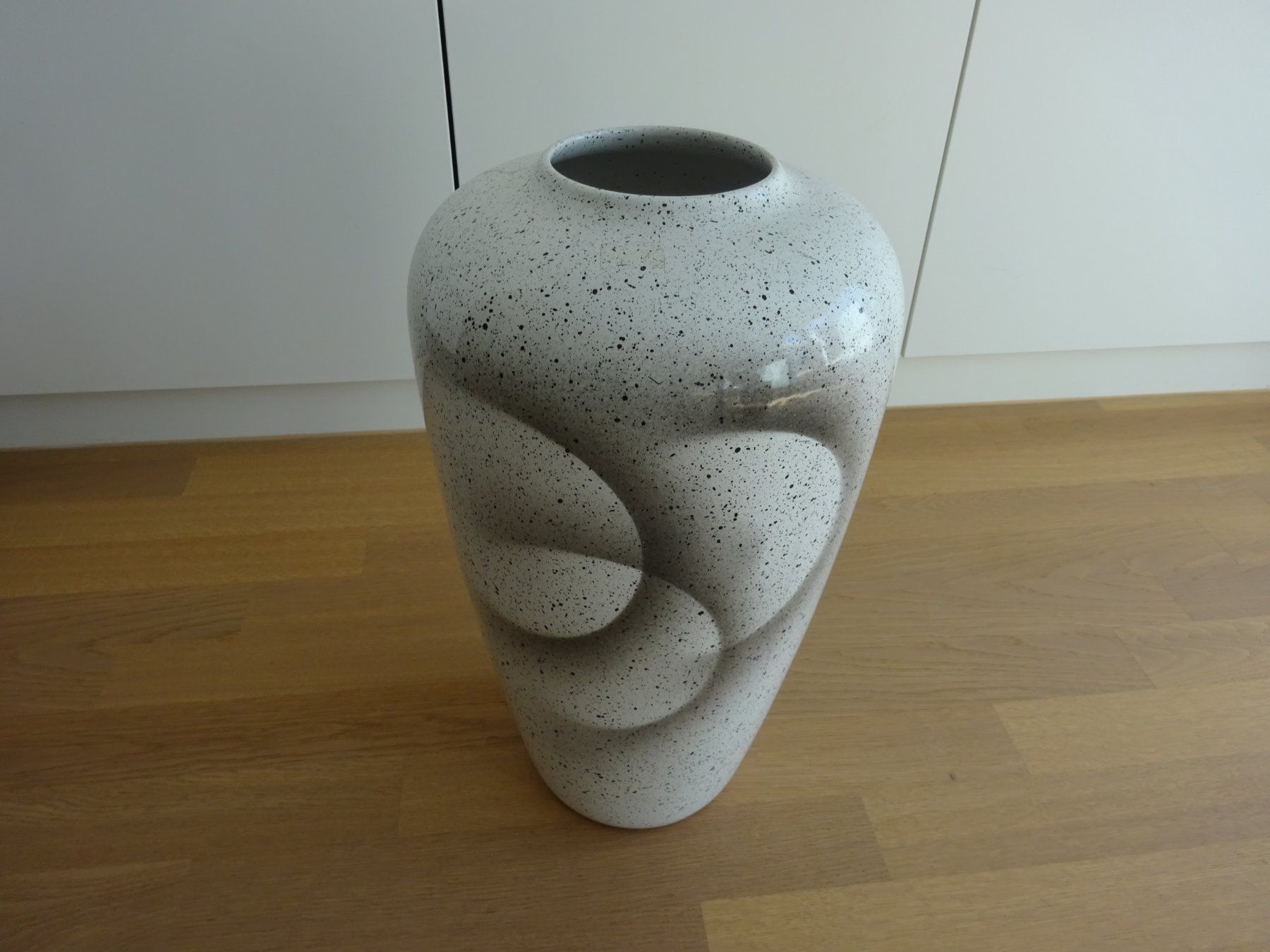 Vase & Récipients: Bodenvase aus Keramik – D'occasion à Birmenstorf AG par nfl_6z2d 7