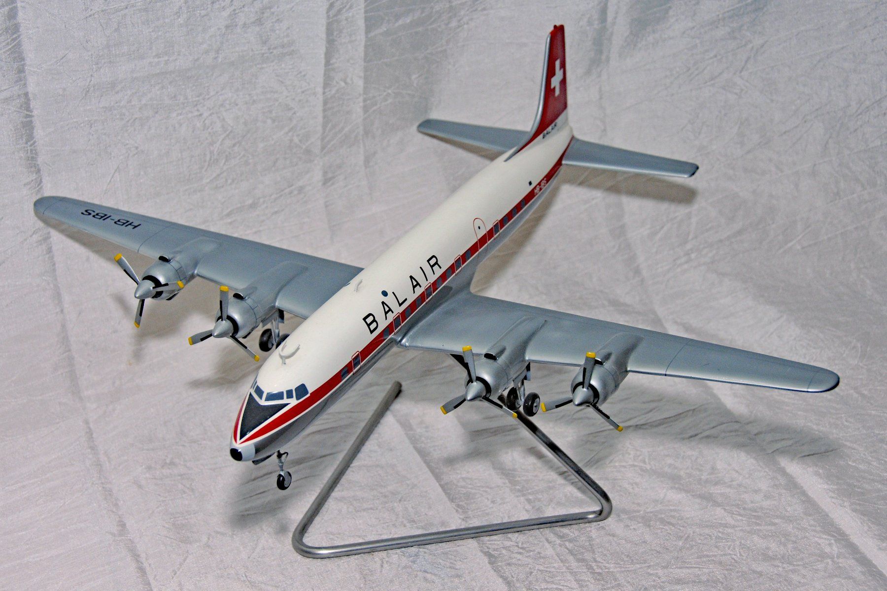 McDonnell Douglas Kit di modellismo & Modellini statici: Modellflugzeug BALAIR DC-6B - HB-IBS – Usato da Oberneunforn venduto da RaphaelMoser 2
