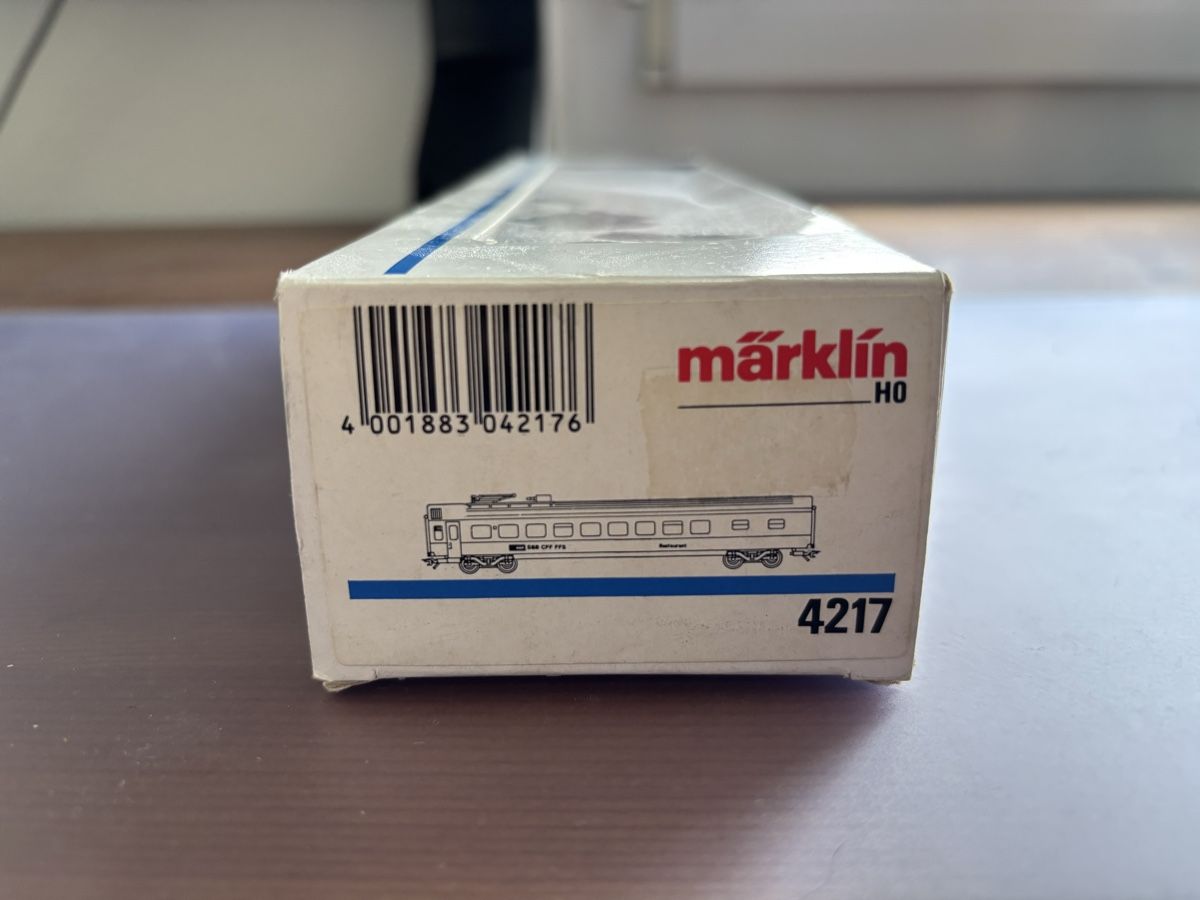 Märklin Modellini di ferrovie: Märklin SBB Speisewagen – Usato da Kehrsatz venduto da Diwad 1